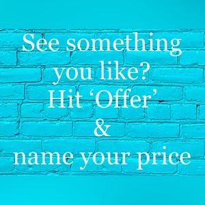 Deals!!
Smoke-free, pet-free home 
Careful packaging 
Quick shipping